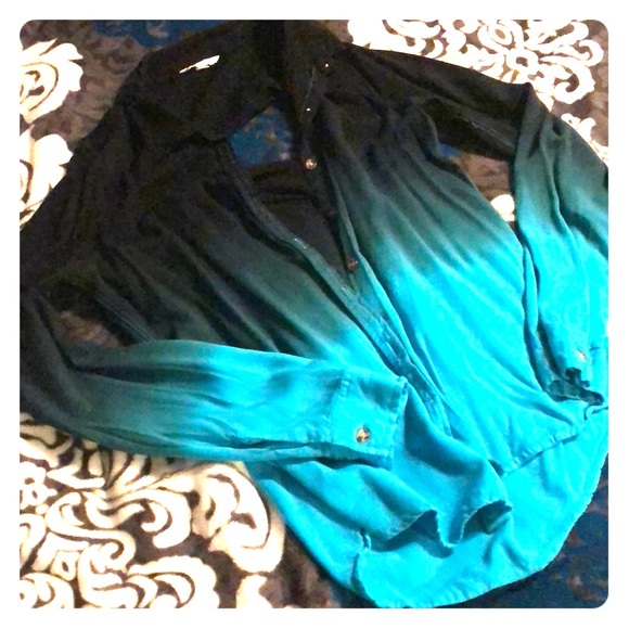 Volcom Tops - Ombre Volcom Shirt